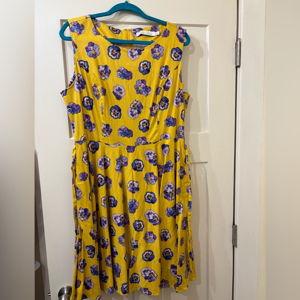 Miss Lulo Floral Print Dress